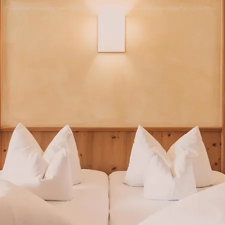 Hotel Auhof Kappl 4* Kappl (Landeck)