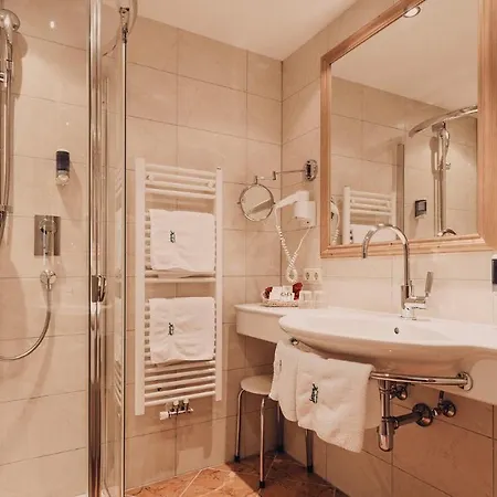 酒店 奥霍夫卡普尔酒店