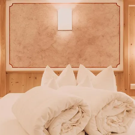Hotel Auhof Kappl 4*