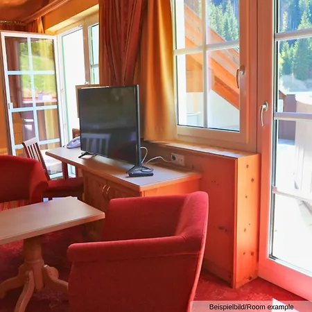 Auhof Hotel 4*
