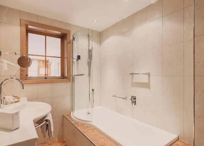 Auhof ホテル カップル