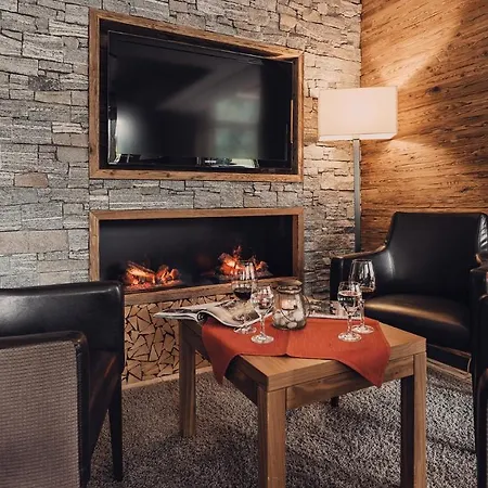 Sporthotel Auhof Hotel Kappl (Landeck)